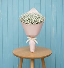 Букет цветов из:  Гипсофила в Малых Ягурах