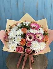 Букет цветов из:  Розы, Герберы и Хризантемы в Малых Ягурах