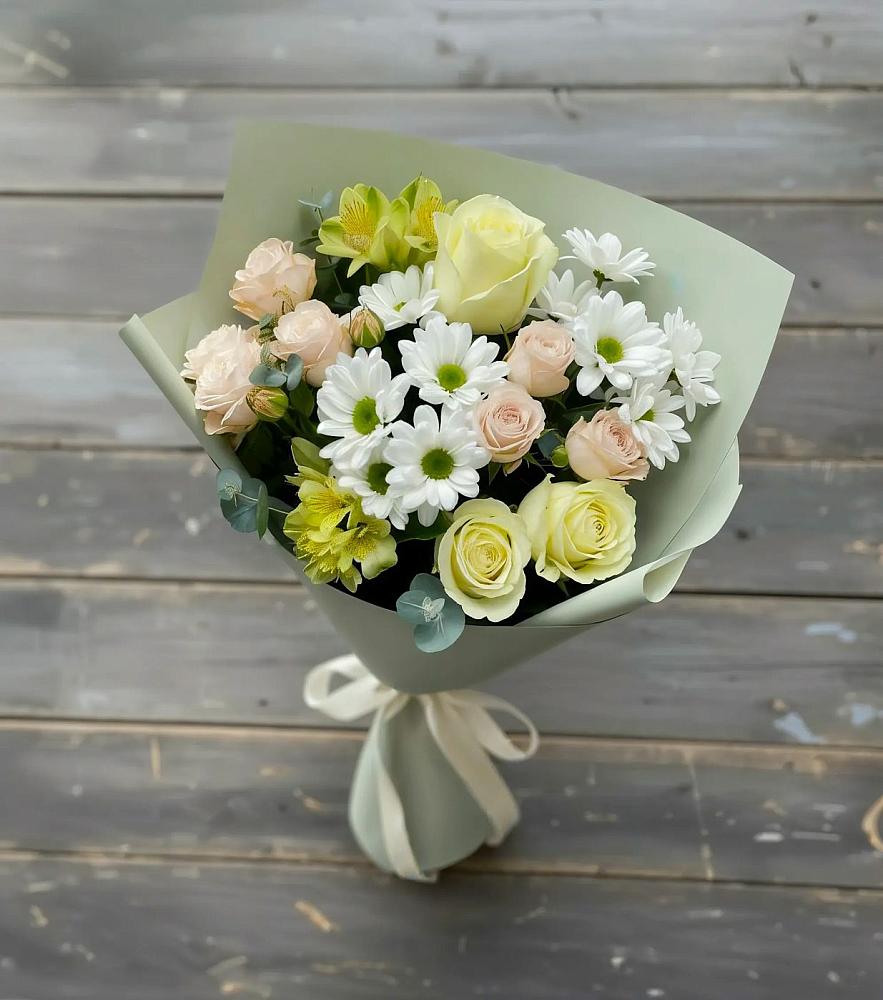 Букет цветов из: Альстромерии, Розы и Хризантемы в Малых Ягурах