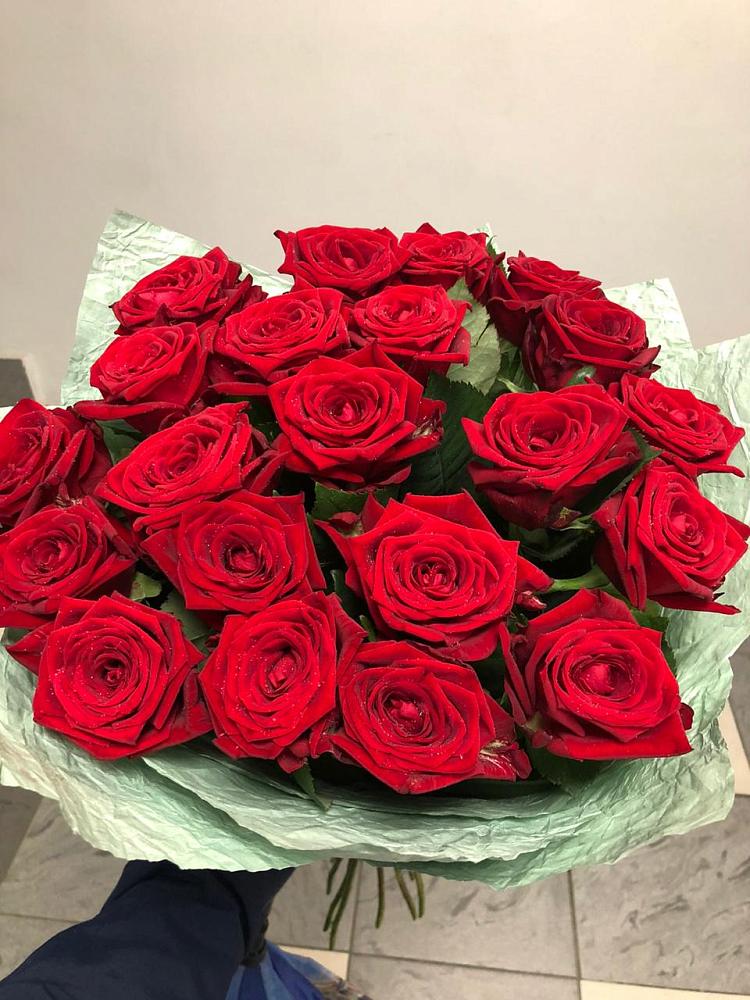 Розы Классика в Малых Ягурах Букет Классика в Малых Ягурах