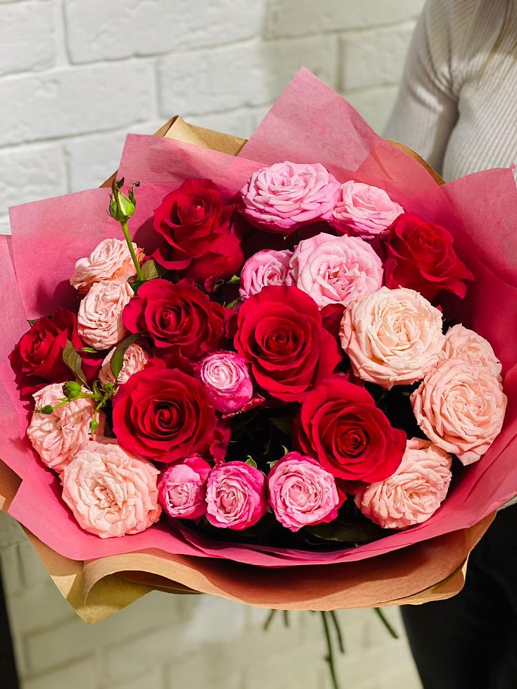 Букет цветов из: Розы в Малых Ягурах