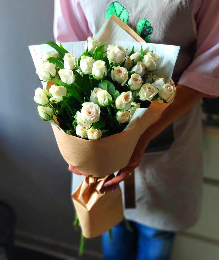 Букет цветов из: Розы в Малых Ягурах