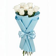 Букет 7 белых роз Проуд в Малых Ягурах