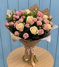 Букет цветов из:  Розы в Малых Ягурах