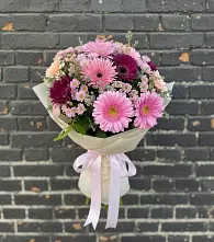 Букет цветов из:  Герберы и Хризантемы в Малых Ягурах