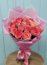 Букет 15 Розовых роз Равель в Малых Ягурах